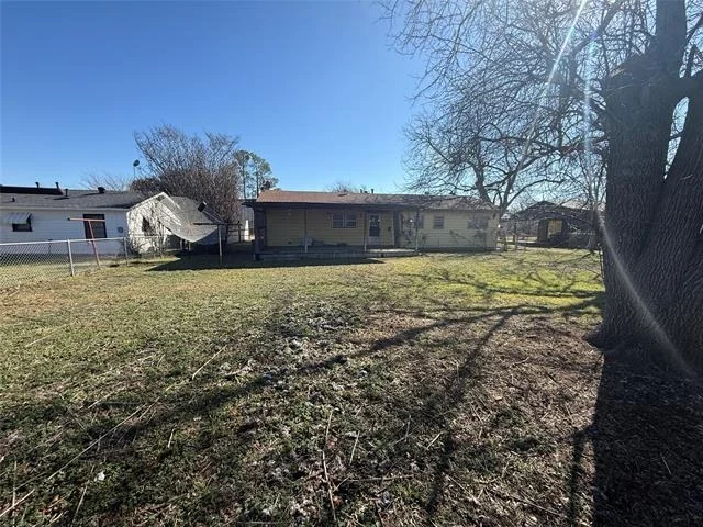 Photo of 418 Pecan Street
