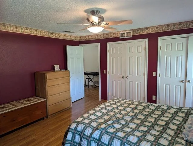 Photo of 701 Summer Place
