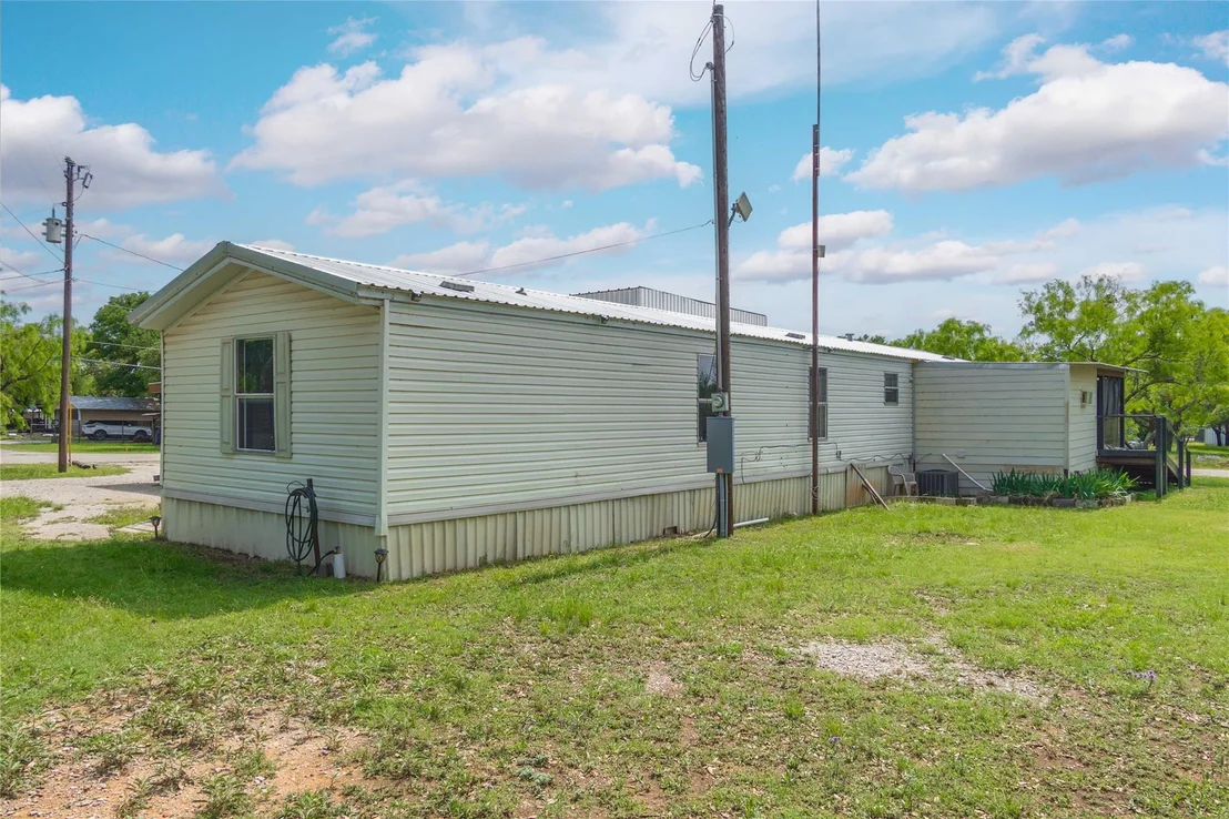 Photo of 4991 Thunderbird Drive