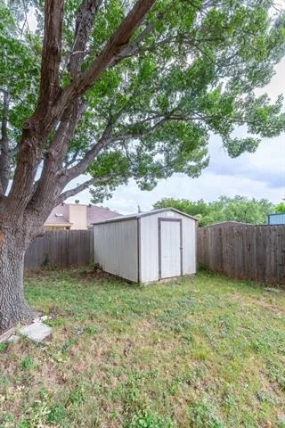 Photo of 725 Tabard Trail