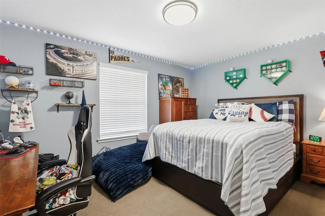 Photo of 112 Fairway Drive