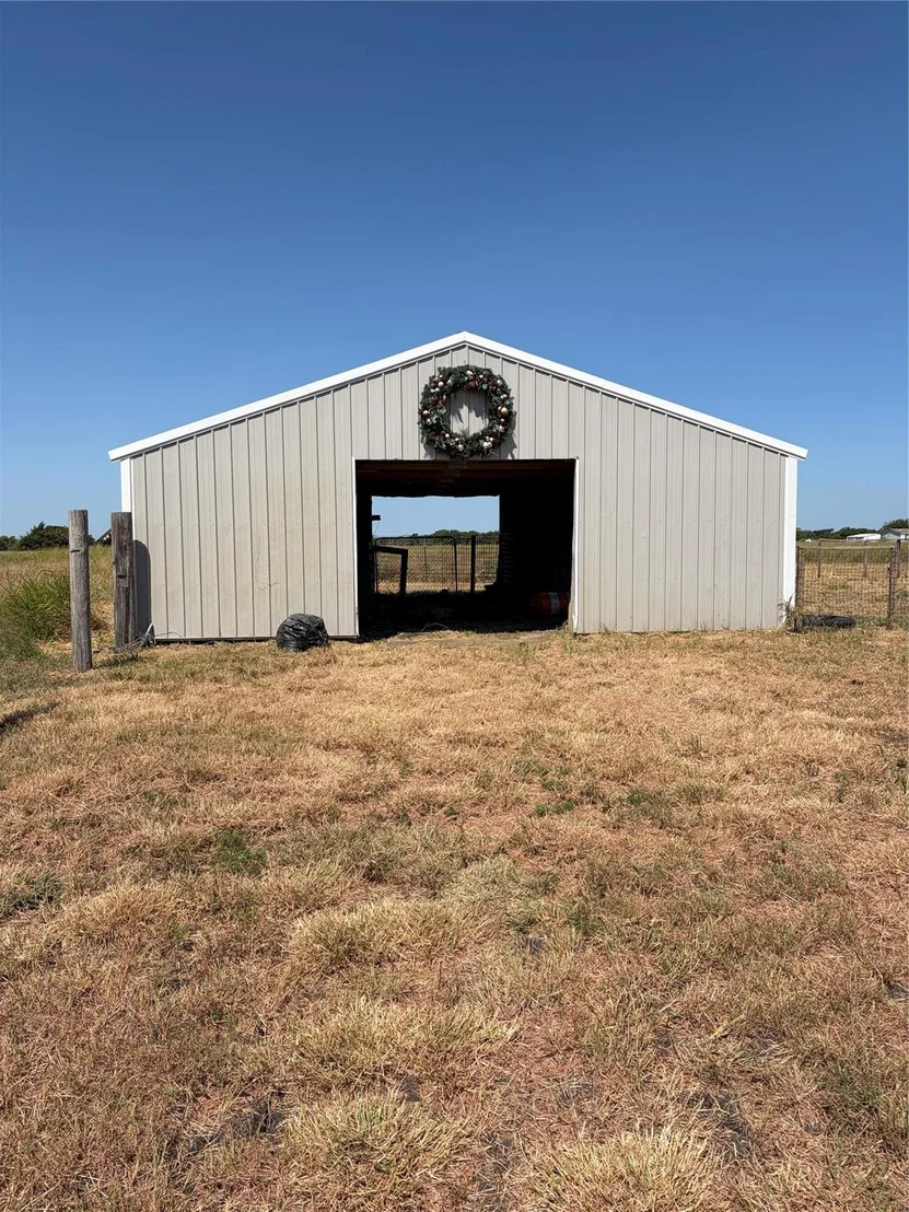 Photo of 408 County Road 4415