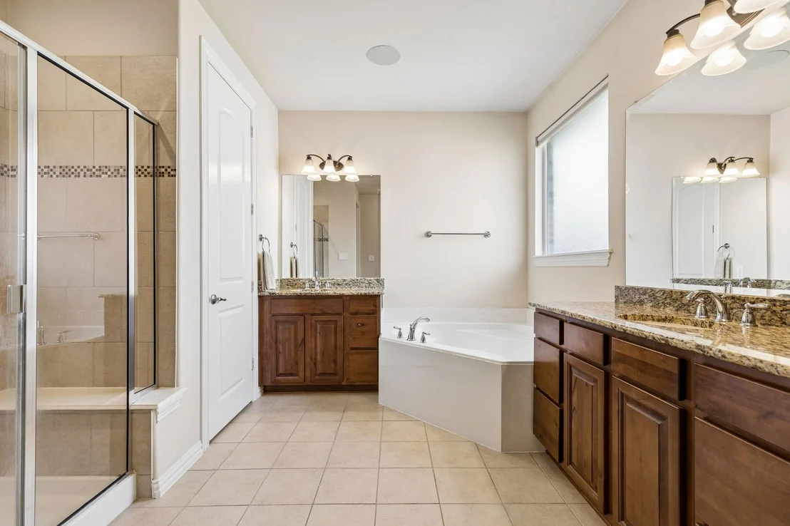 Photo of 400 Komron Court