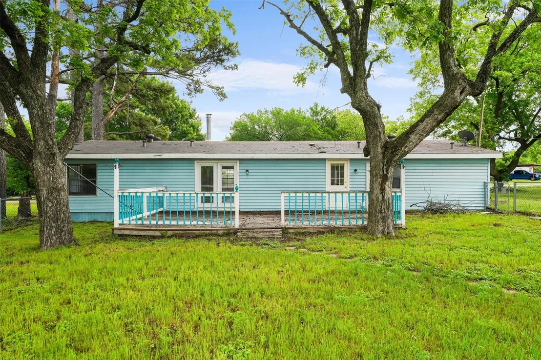 Photo of 2300 Pecan Valley