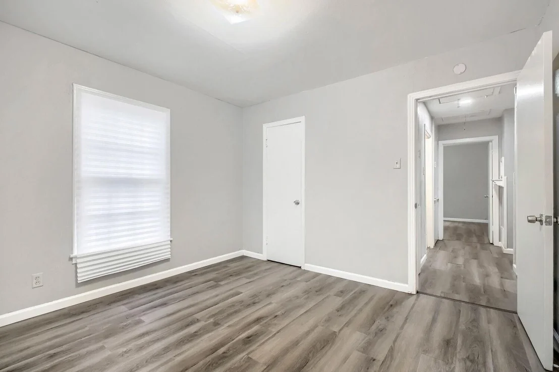 Photo of 1420 Bennett Drive