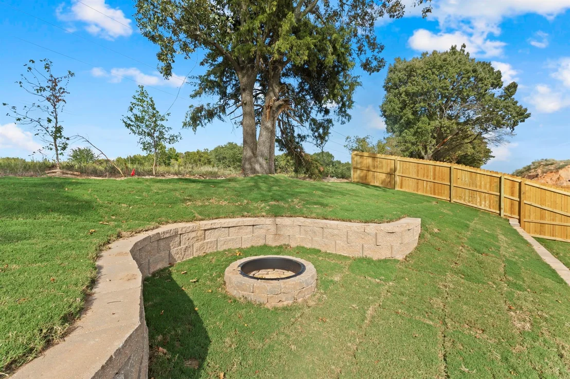 Photo of 16514 Crossing Circle