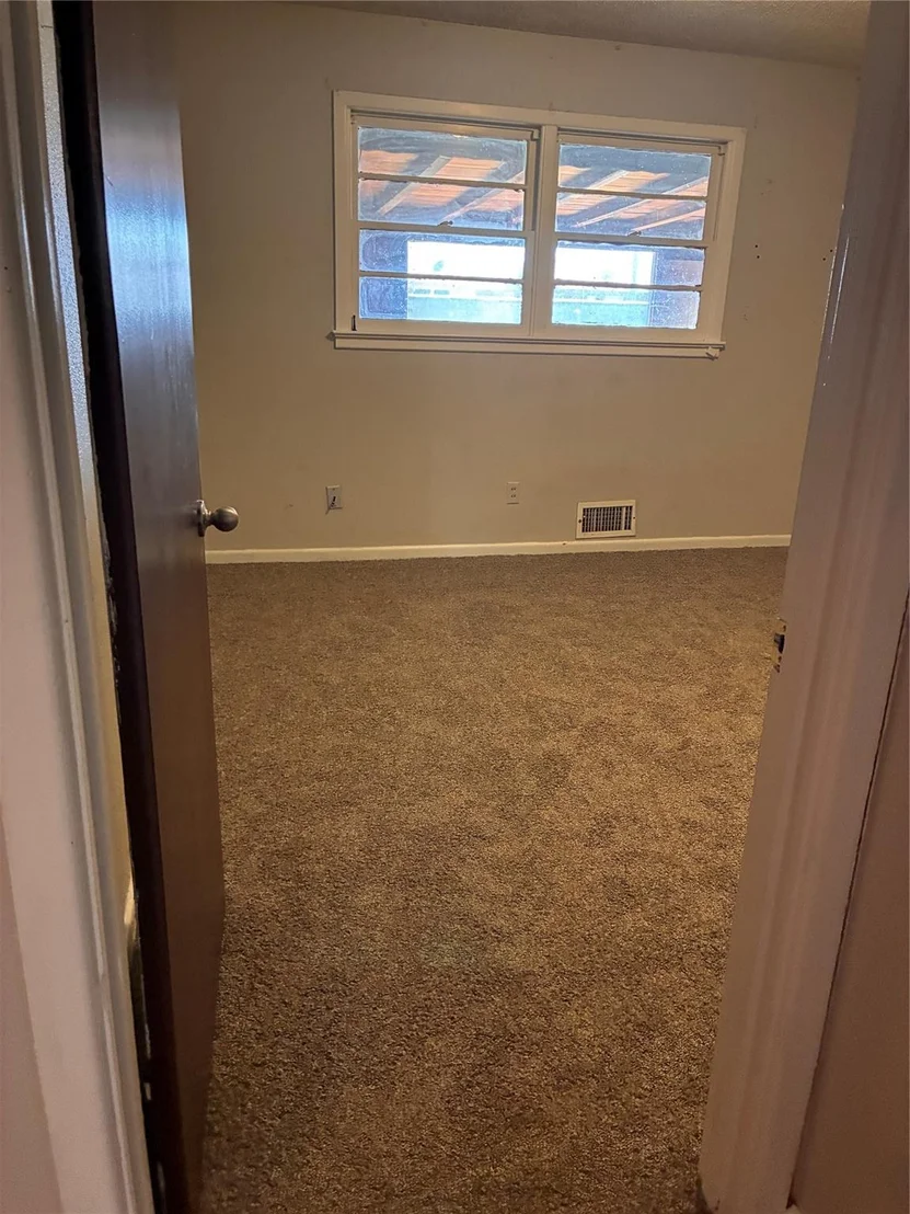 Photo of 2223 S 6th Street
