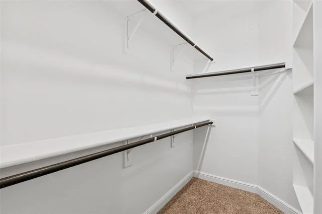 Photo of 15713 Euston Terrace
