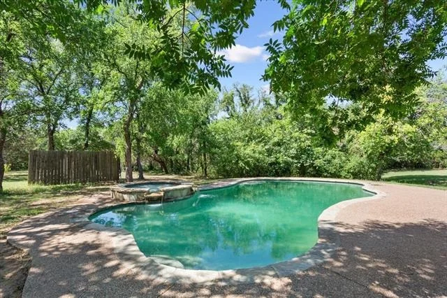 Photo of 264 Emily Lane