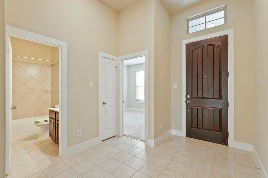 Photo of 1865 Arbor Drive