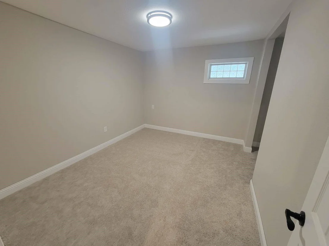 Photo of 103 W Cayuga Drive