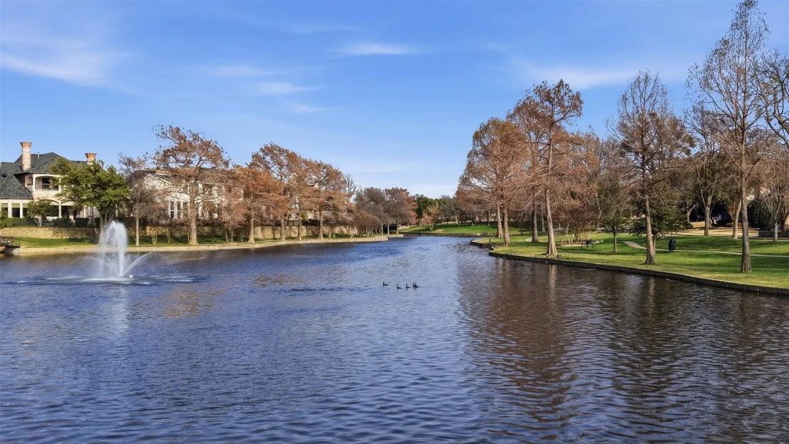 Photo of 3509 Lakebrook Drive