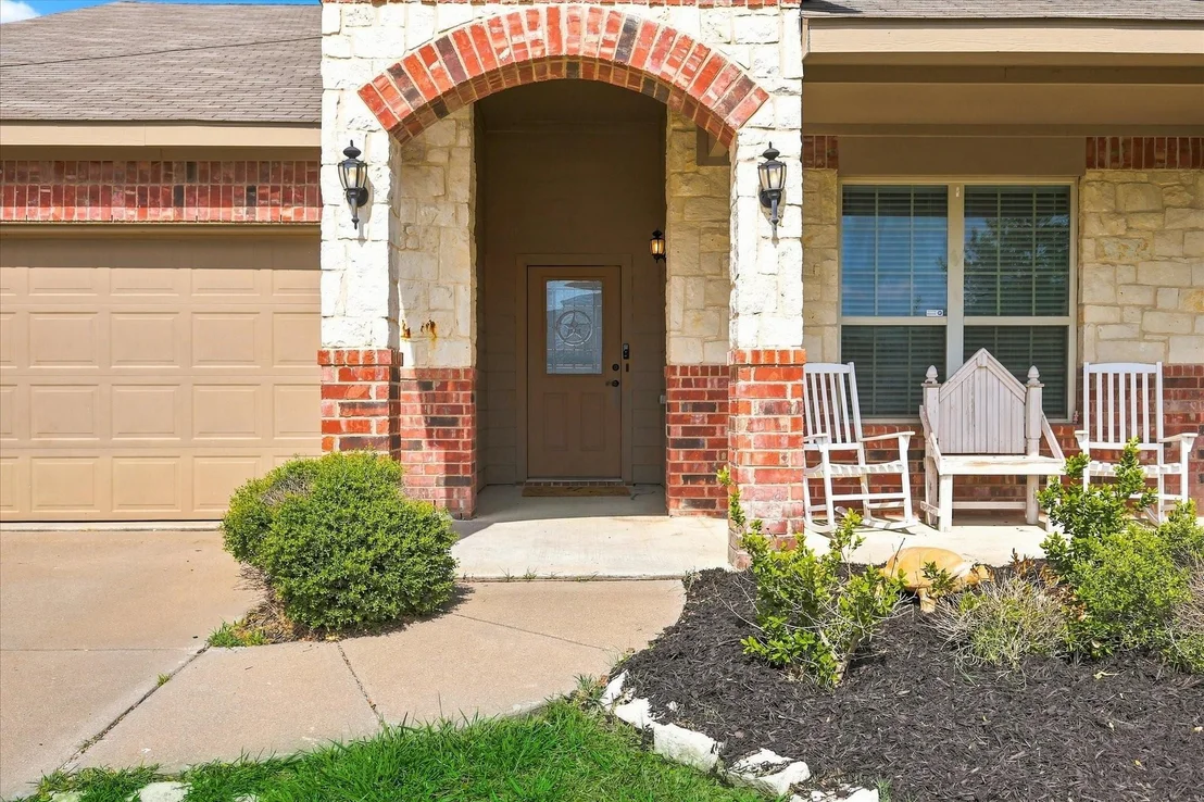Photo of 2113 Danibelle Drive