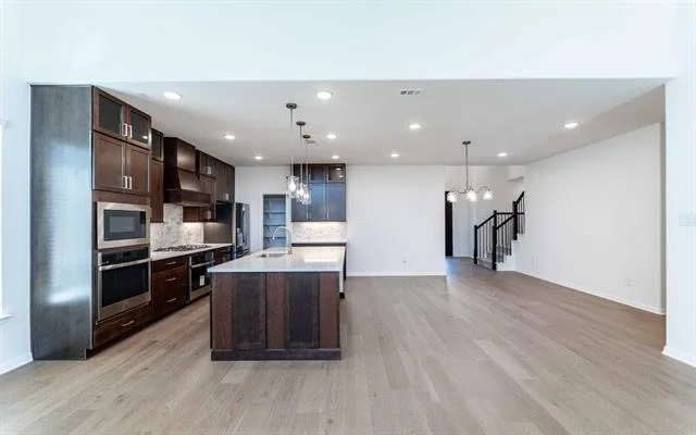Photo of 1713 Blossom Trail