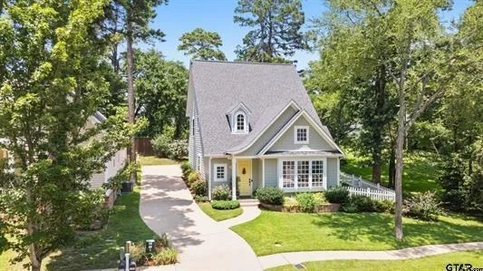 Photo of 3966 Charleston Park