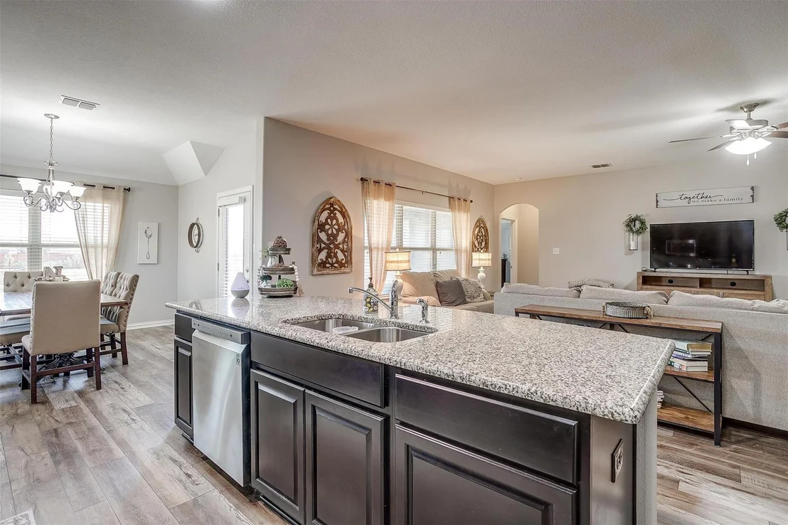 Photo of 1023 Saint Andrews Drive