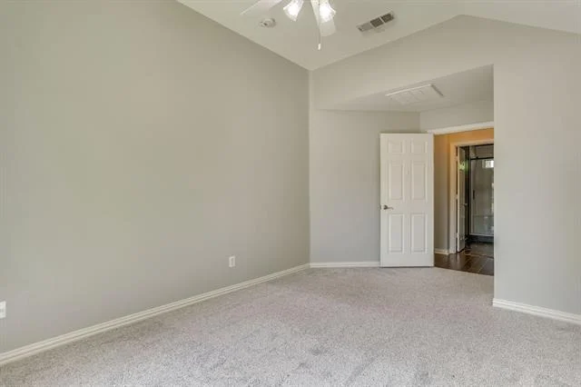 Photo of 18 Hideaway Court