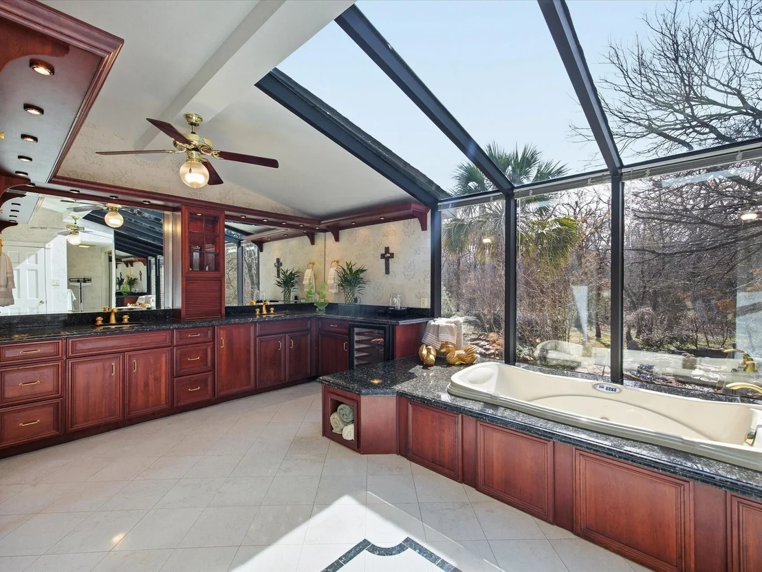 Photo of 625 Estates Drive