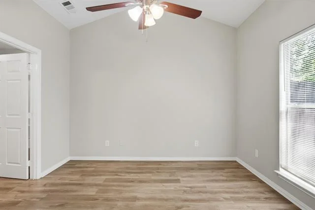 Photo of 206 River Rock Drive