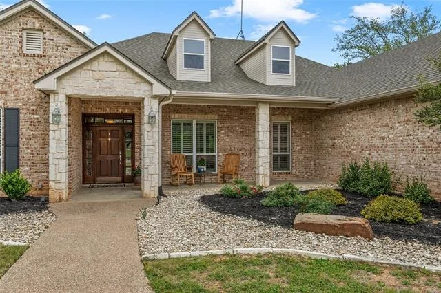Photo of 130 Winding Trail