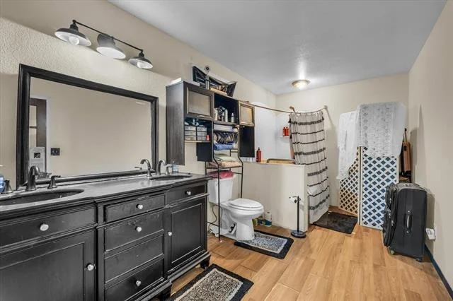 Photo of 12912 Spring Valley Road