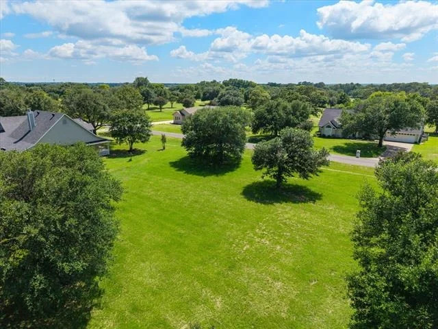 Photo of Lot 33 PR 5940