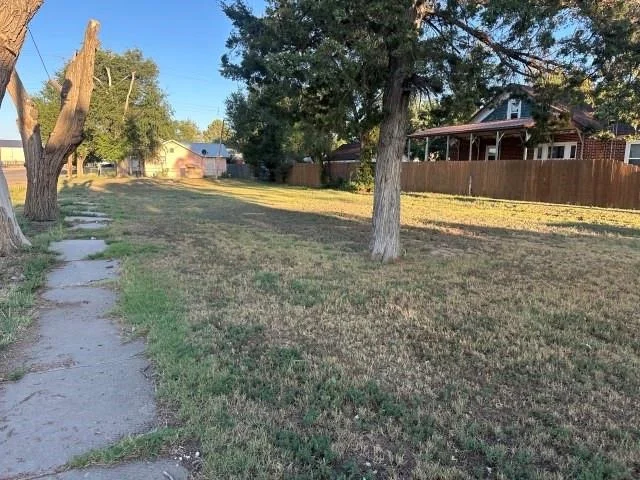 Photo of 901 Oak Avenue