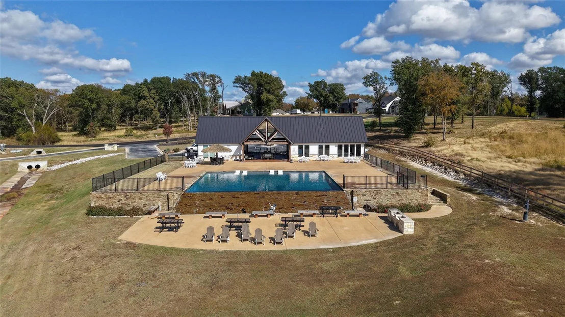 Photo of 1520 Shoreline Drive