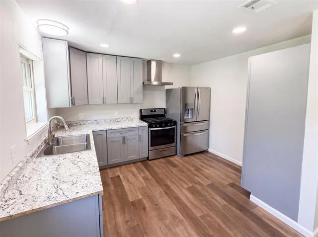 Photo of 2415 Barnes Bridge Road