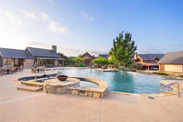 Photo of 1035 Chapel Ridge Road