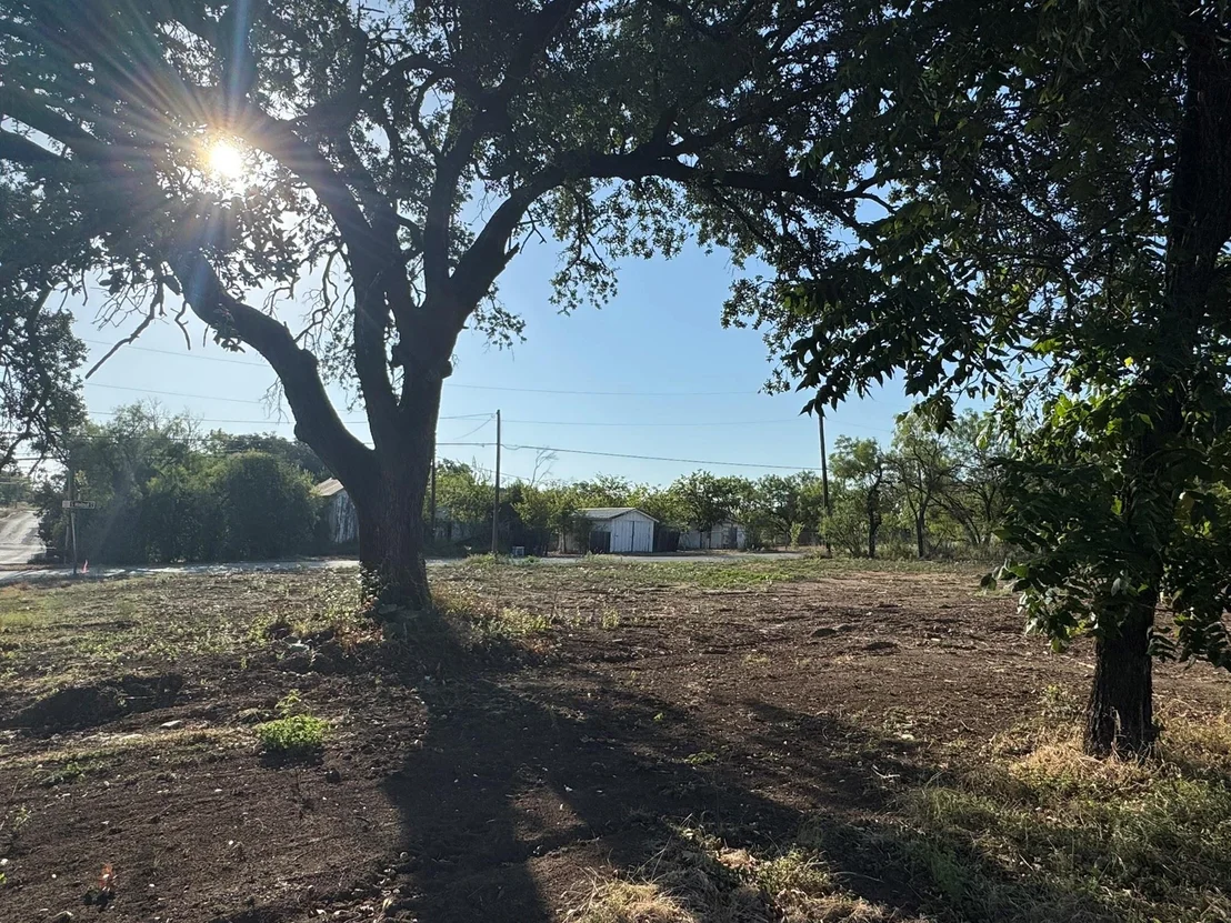 Photo of 300 S Walnut
