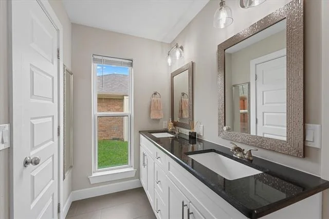 Photo of 2109 Parkhaven Drive