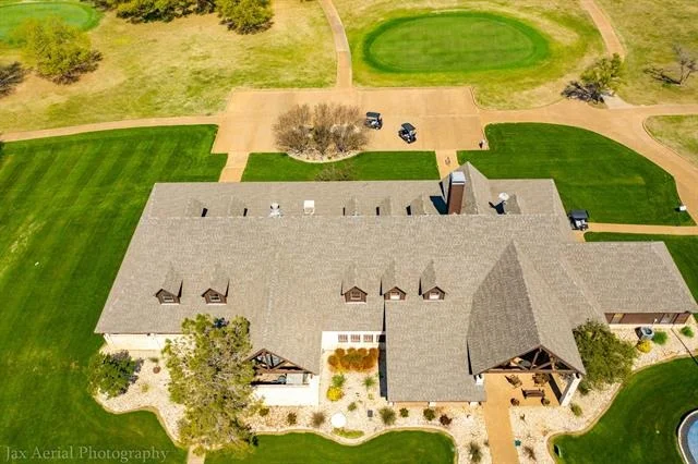 Photo of 21070 Trailwood Drive