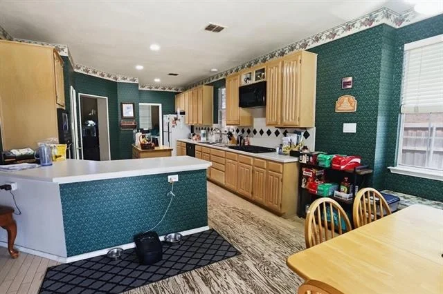 Photo of 2300 Pinehurst Drive