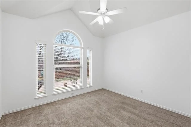 Photo of 1736 Forest Glen Drive