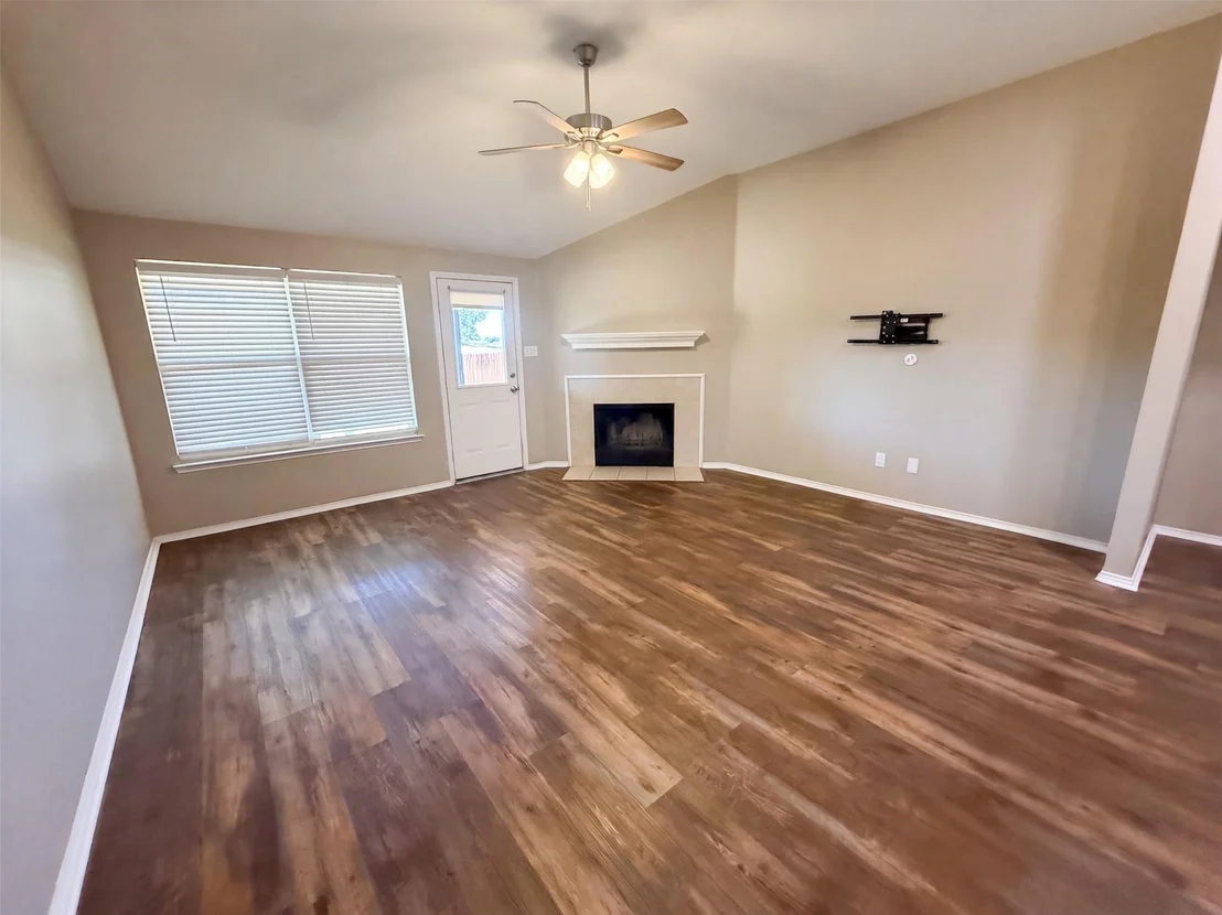 Photo of 809 Canyon Cove Drive
