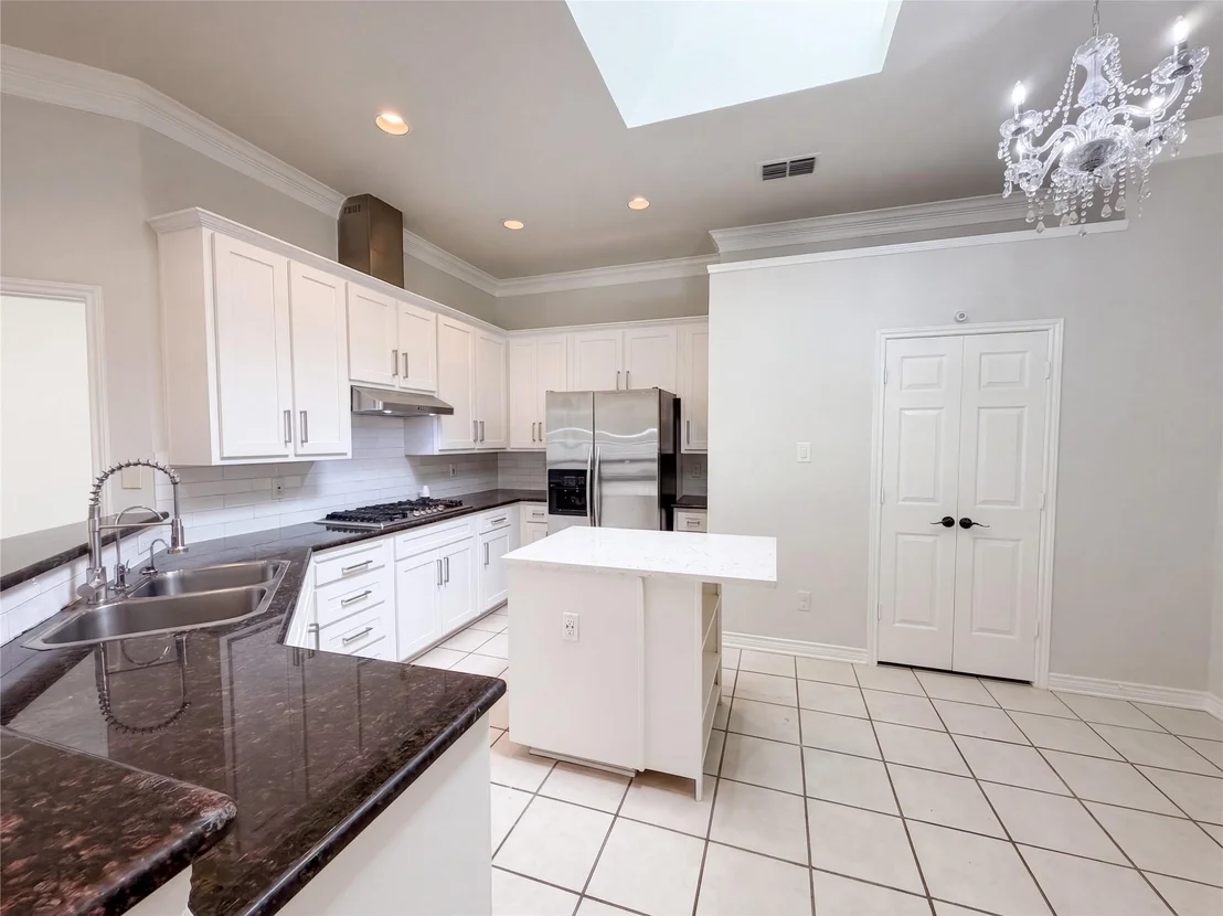 Photo of 8703 Stonecrest Drive
