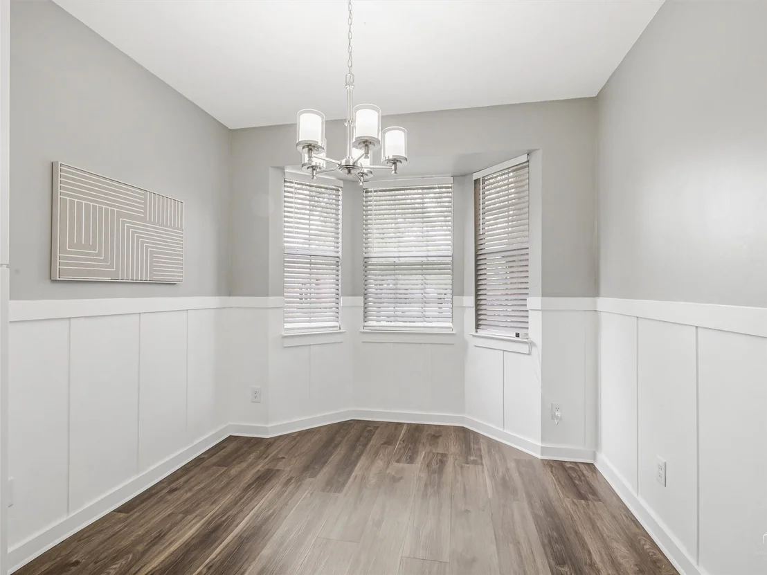Photo of 600 Pheasant Knoll