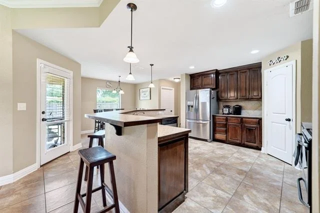 Photo of 220 Ebony Place