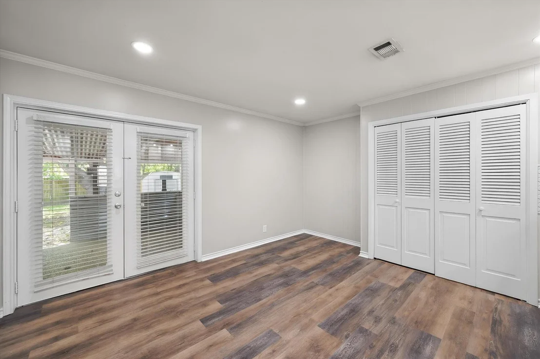 Photo of 401 Hutson Drive