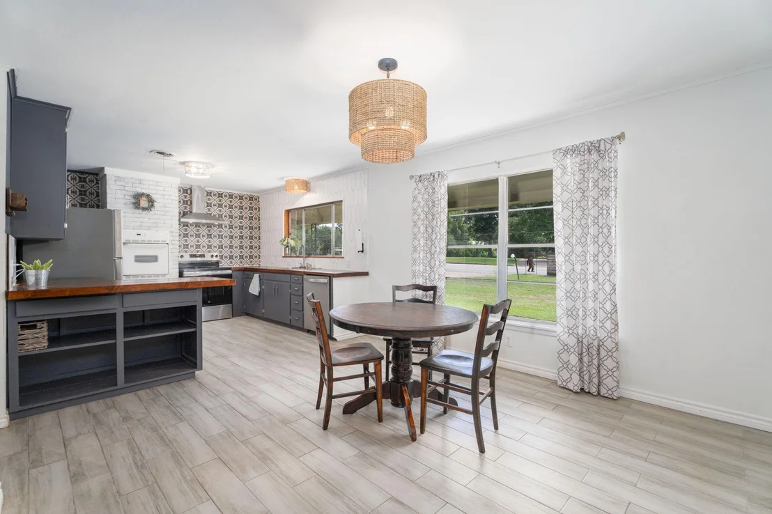 Photo of 137 Gardner Drive