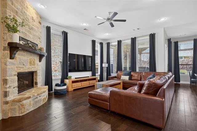 Photo of 1010 Longhill Way