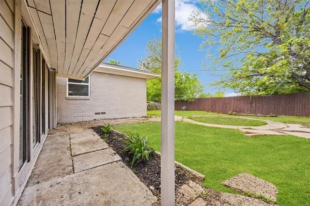 Photo of 10115 Goodyear Drive