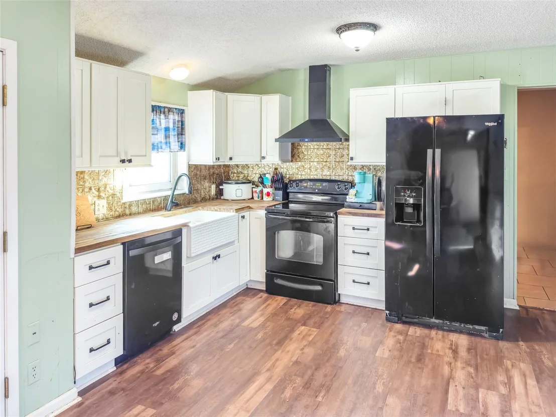 Photo of 8090 County Road 4528
