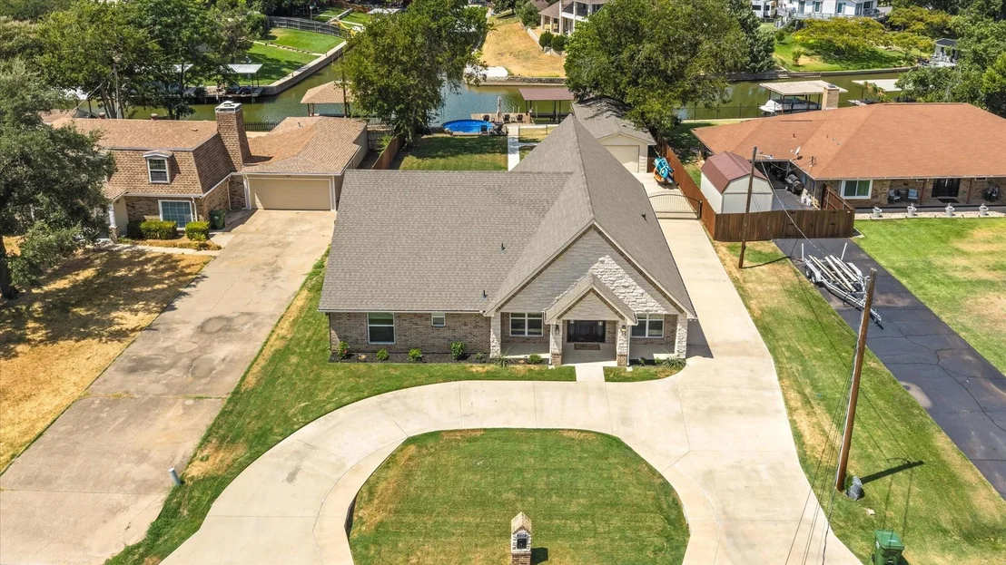 Photo of 4100 Apache Trail Court
