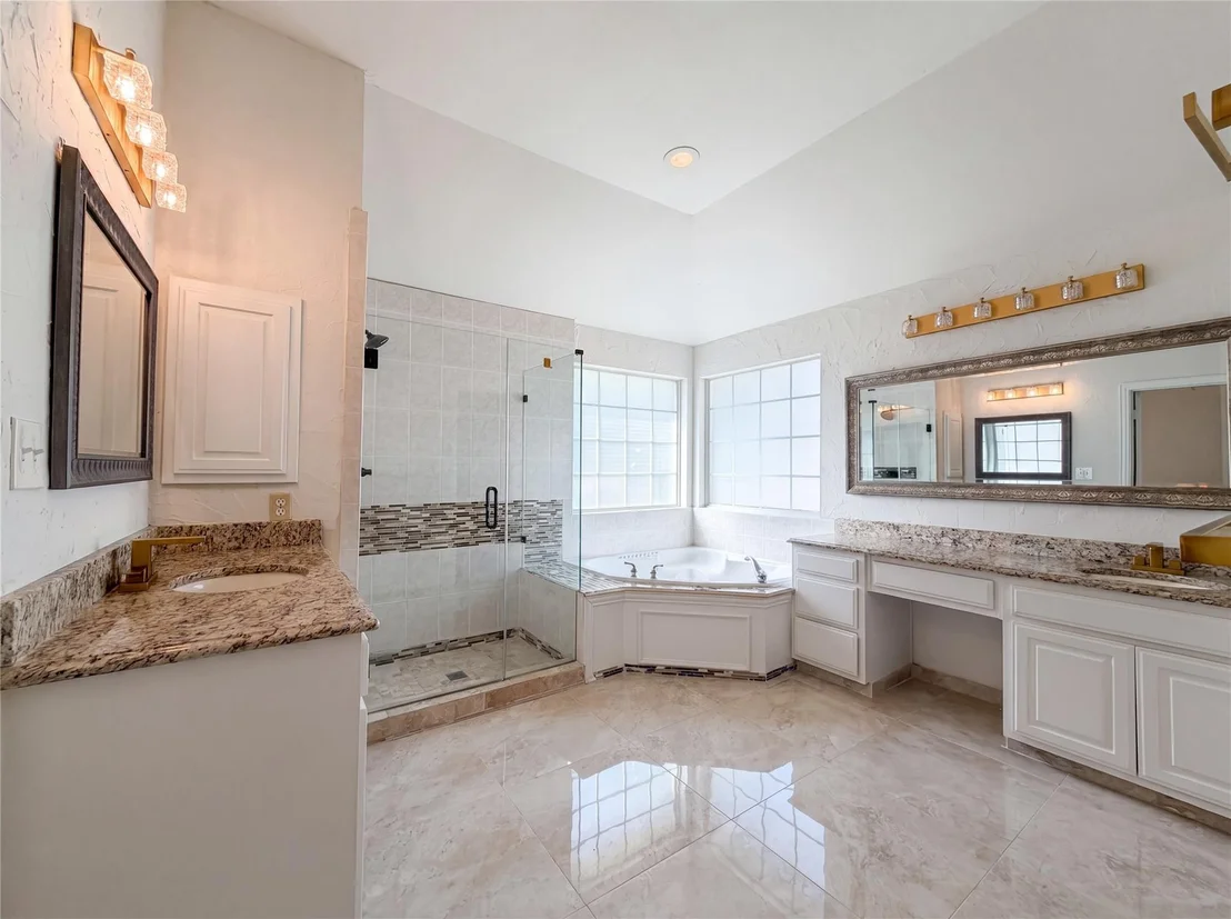Photo of 1429 Greenbriar Drive