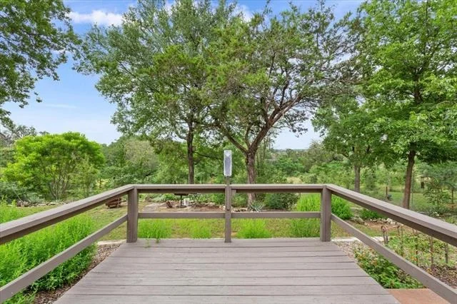 Photo of 649 Wedgewood Drive