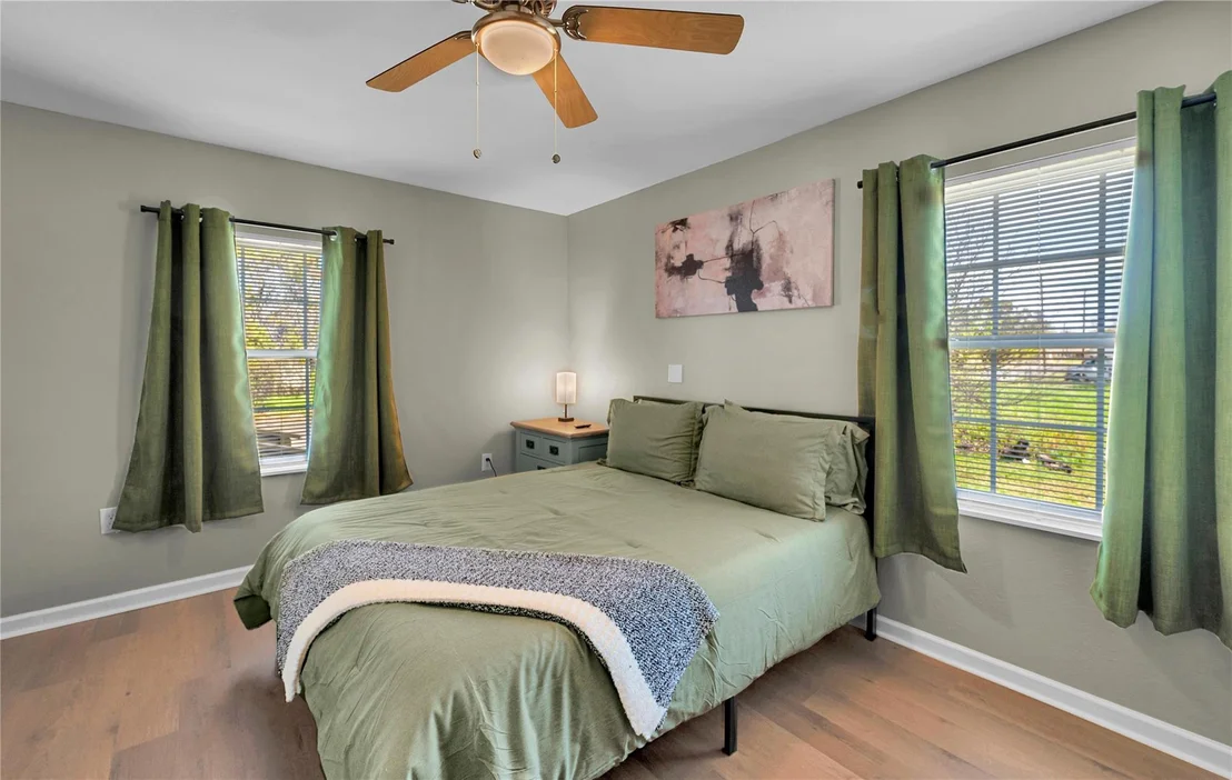Photo of 924 Gurley Lane