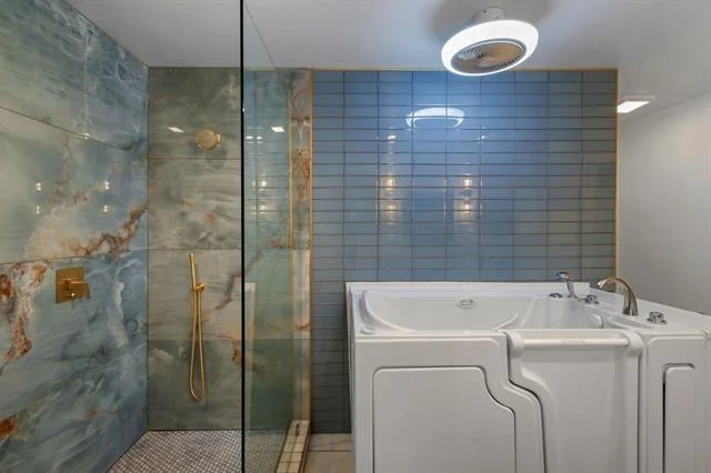 Photo of 2208 Lake Ridge Circle
