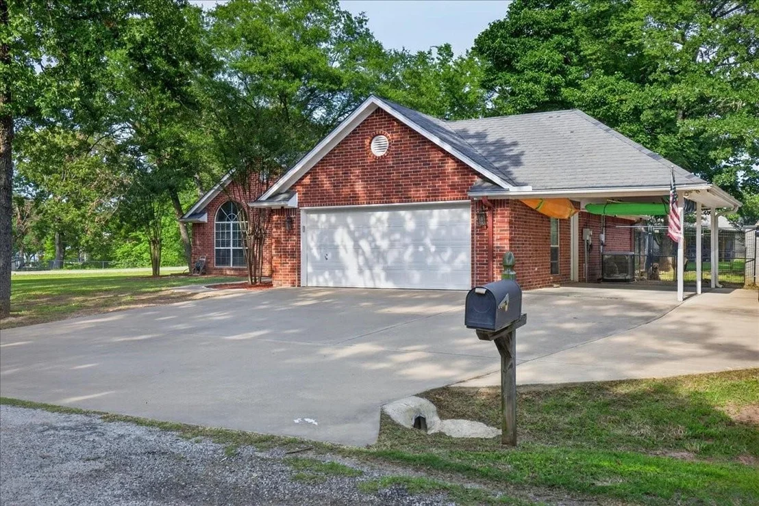 Photo of 4 Huckleberry Lane